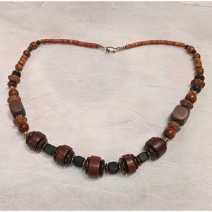 Chunky Wooden Beaded Necklace Jewelry Boho Carved Brown Grain Metal Hook Closure